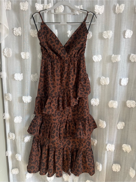Hello Molly Dresses & Skirts - Hello Molly Brown Leopard Print Tiered Midi Dress